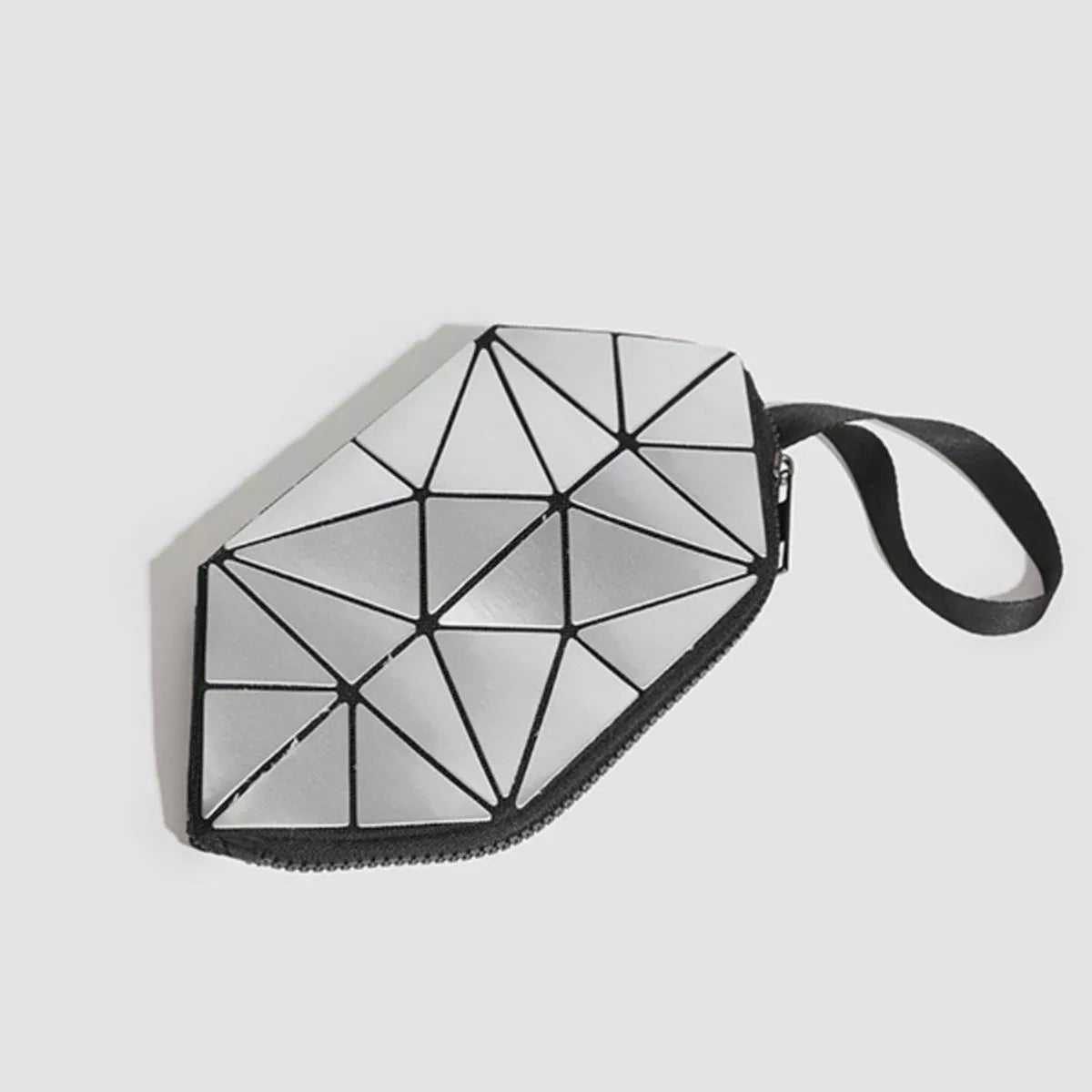 Geometric wristlet product image | Orleve