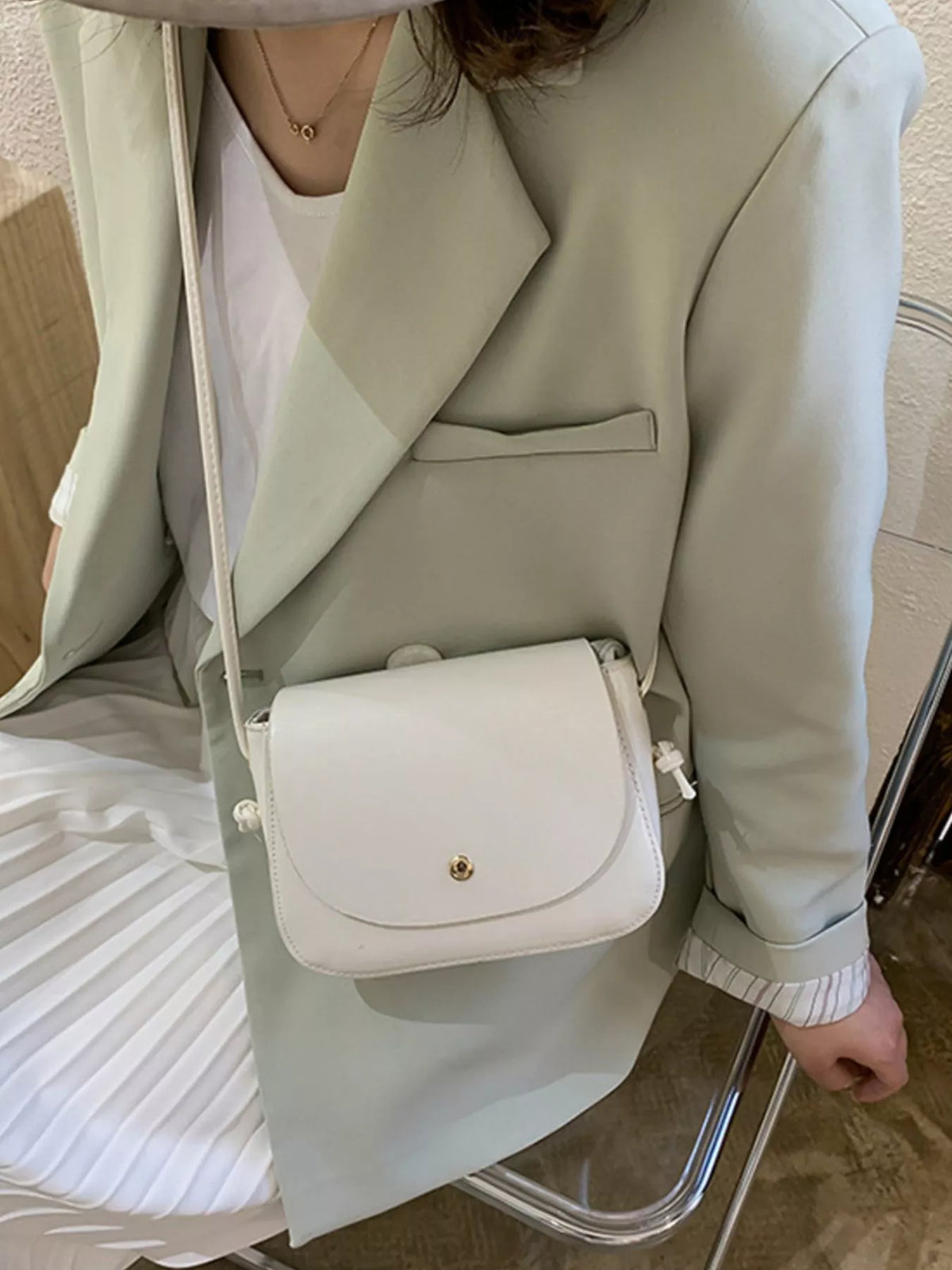 Leather crossbody bag product image | Orleve