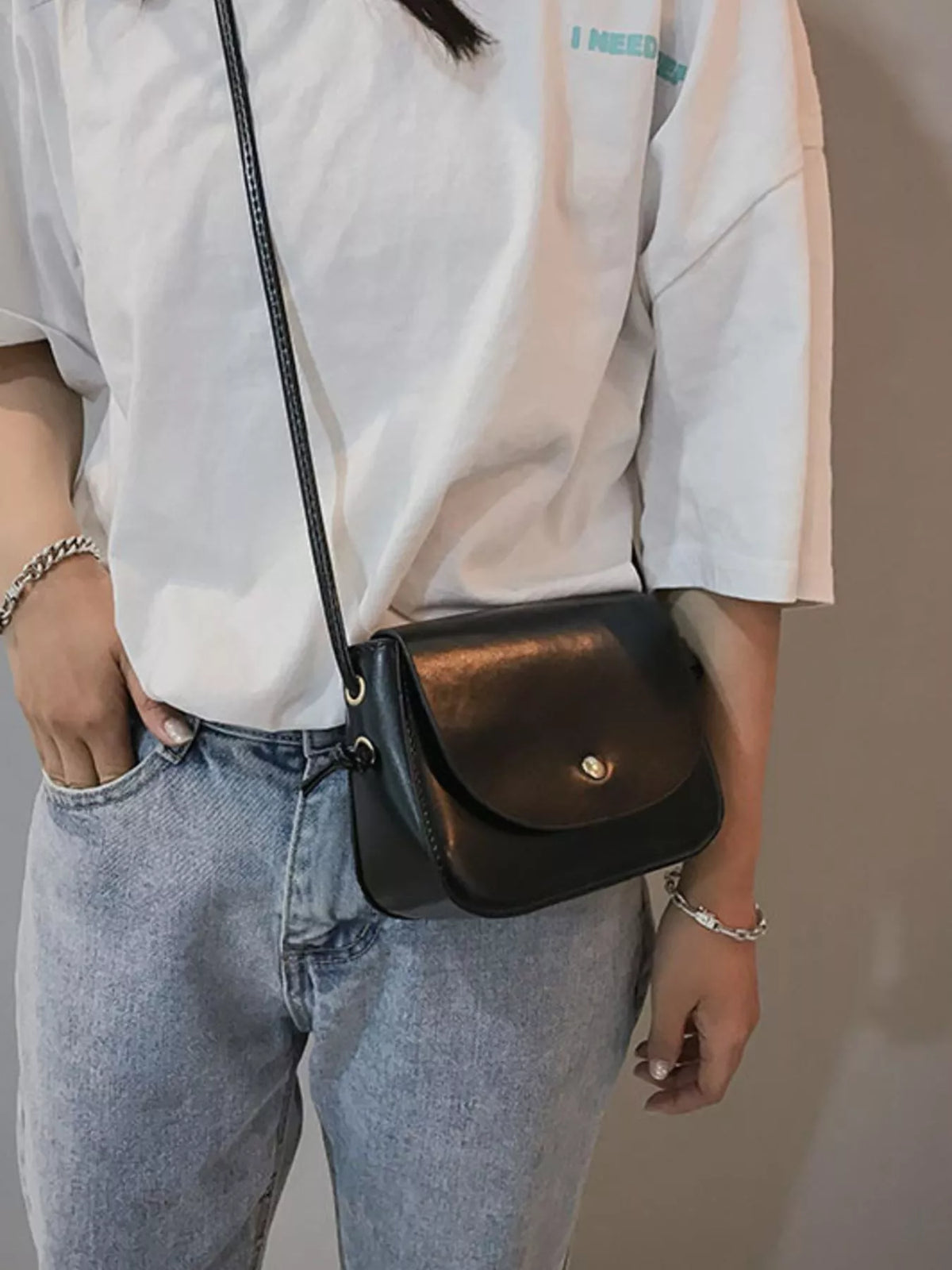 Leather crossbody bag product image | Orleve