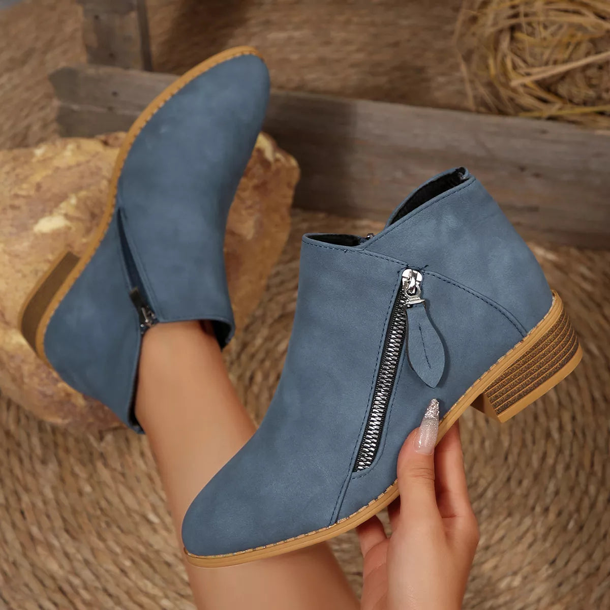 Orleve ankle boots with mid heel