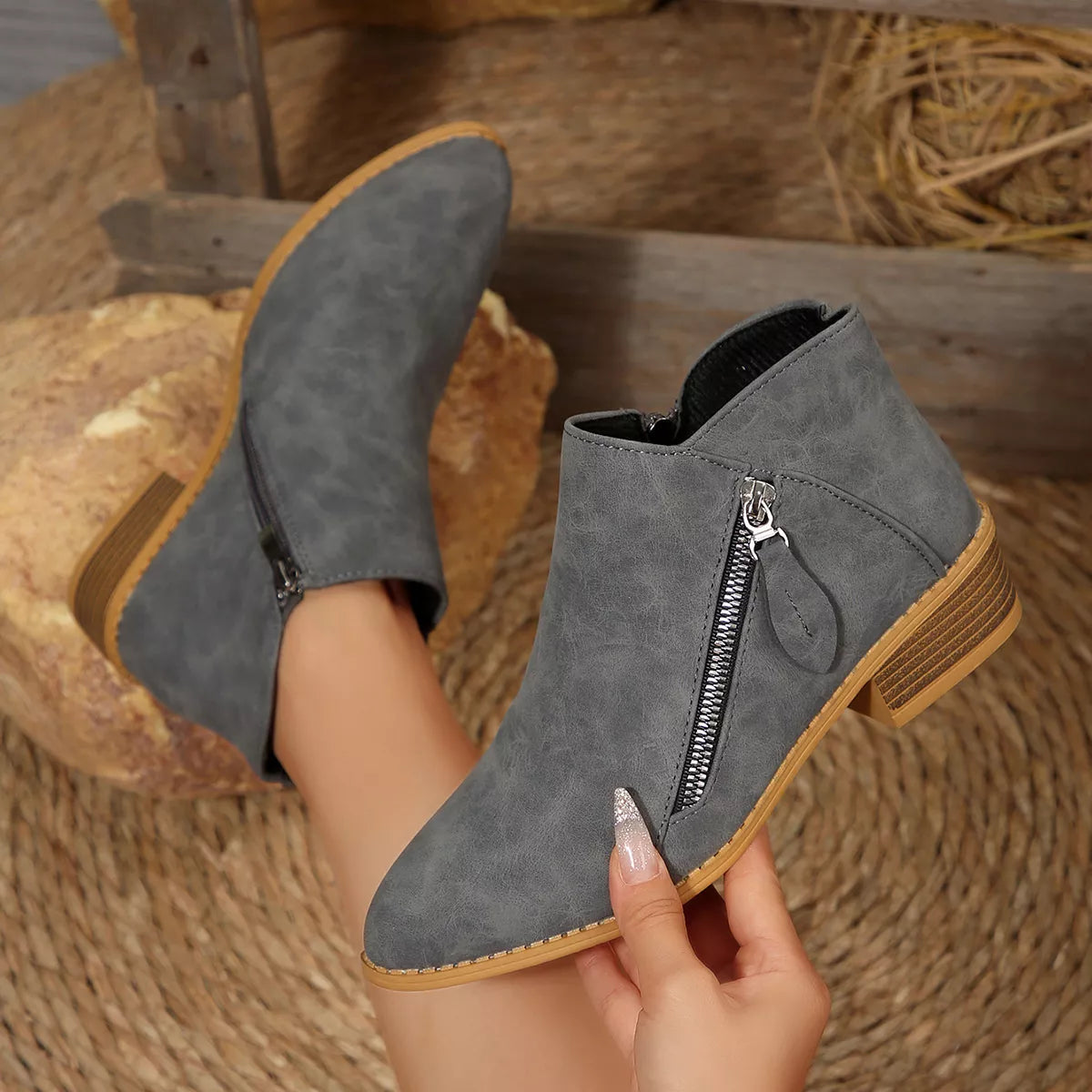 Orleve ankle boots with mid heel