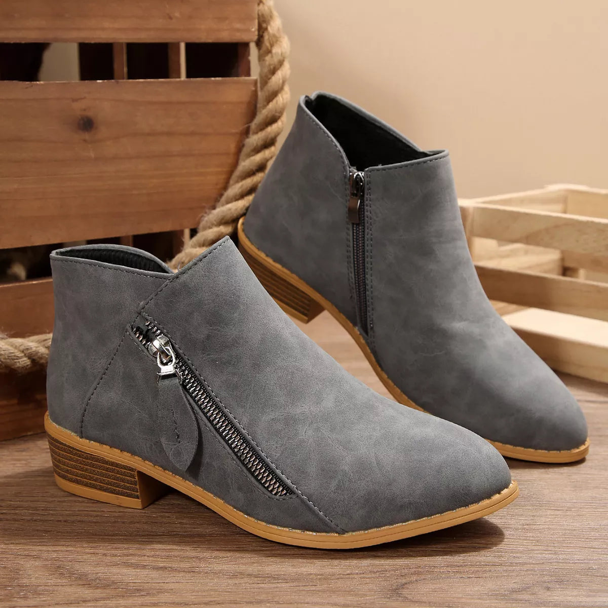 Orleve ankle boots with mid heel