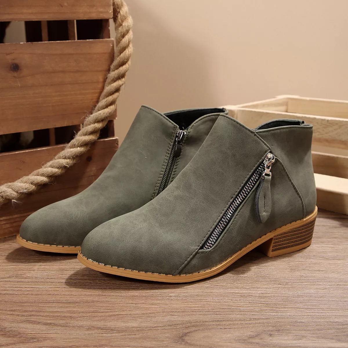 Orleve ankle boots with mid heel