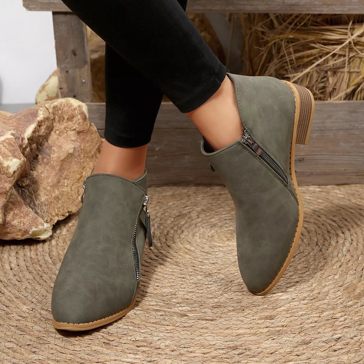 Orleve ankle boots with mid heel