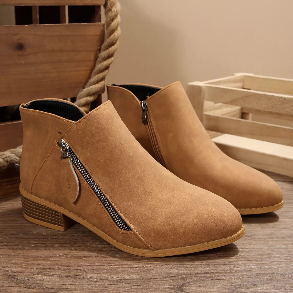 Orleve ankle boots with mid heel