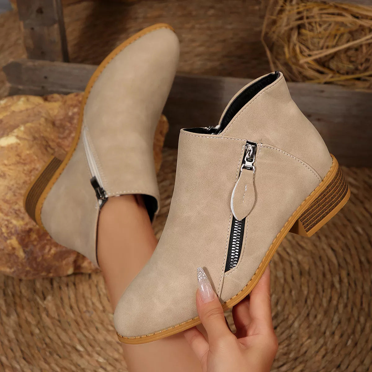 Orleve ankle boots with mid heel