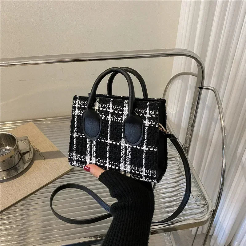 Plaid crossbody bag for women | ORLEVE